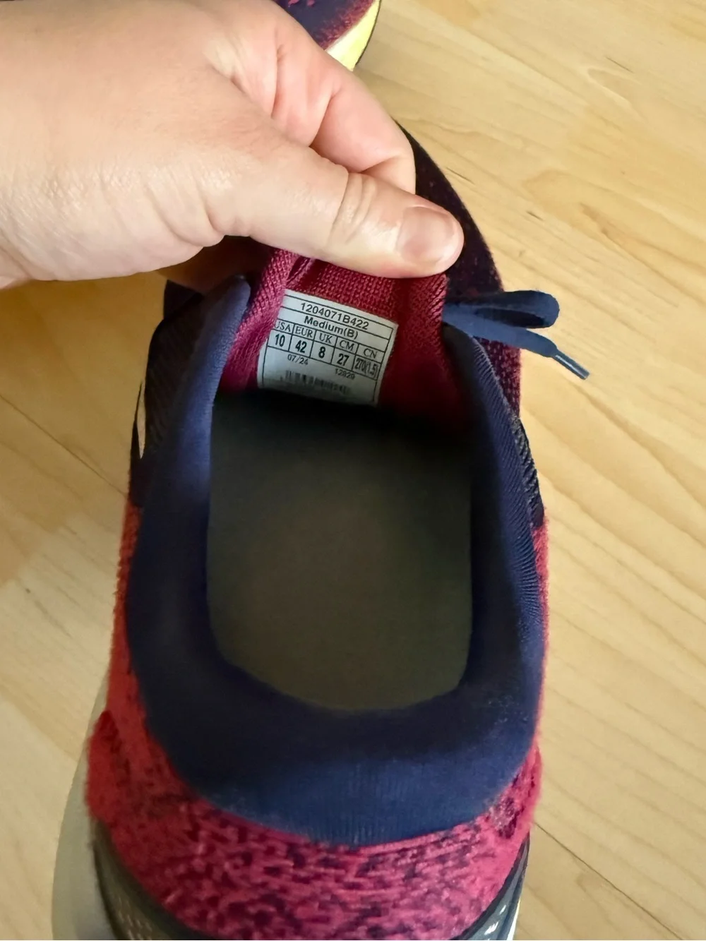 Brooks breathable knit